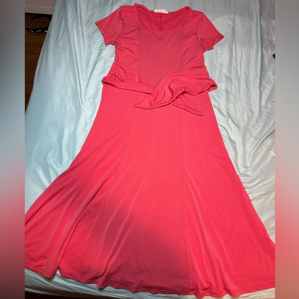 Elegant Pink Maxi Dress